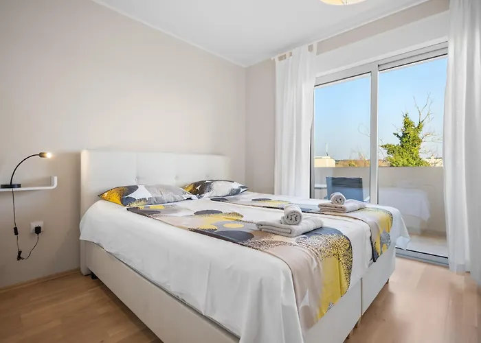 Karine Saraje 99, Apartament